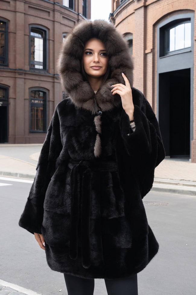 Норка BLACKGLAMA кимоно с капюшоном соболь